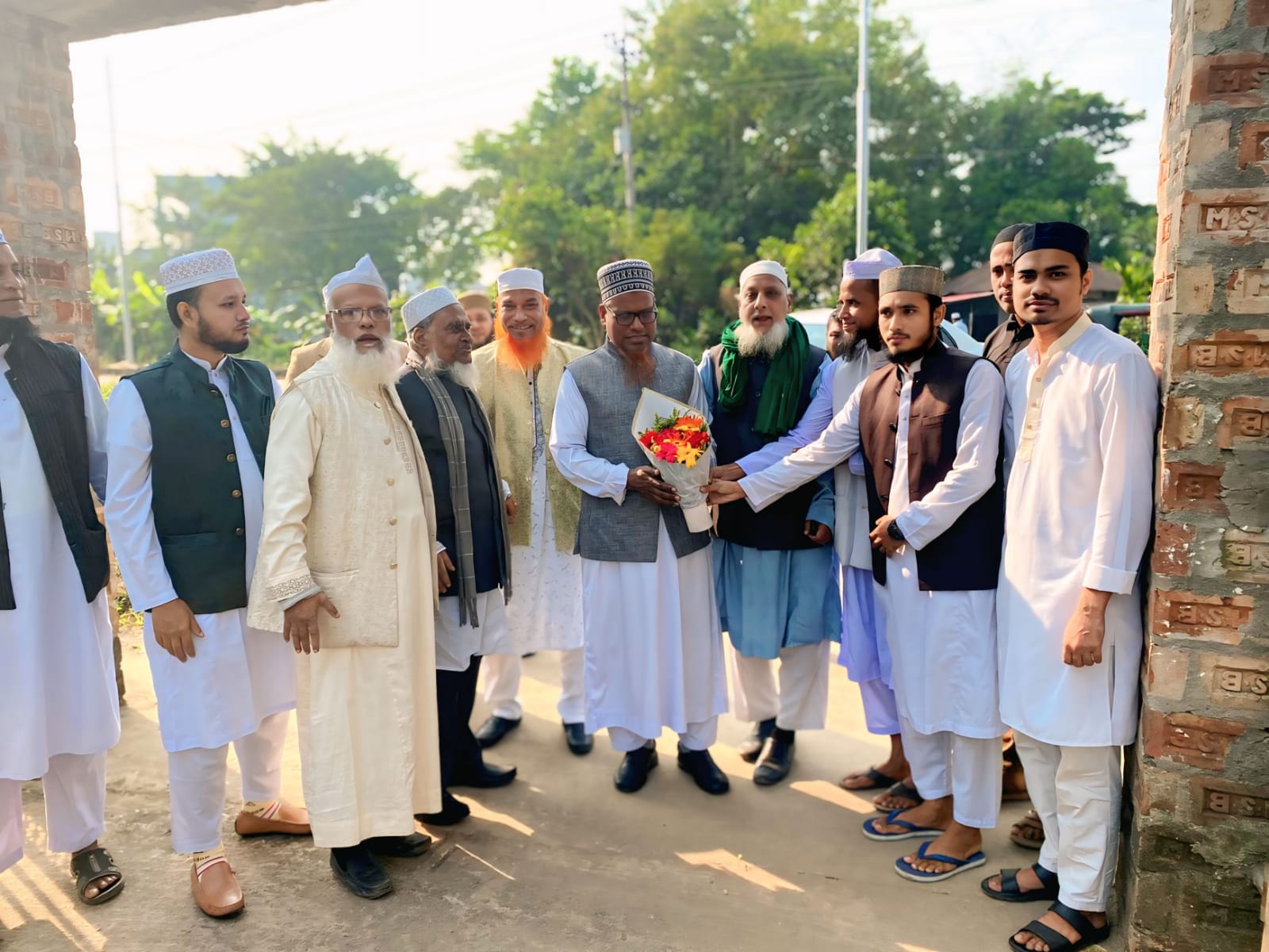 দক্ষিণ সুরমার তৈয়ব কামাল দাখিল মাদ্রাসা পরিদর্শনে মাদ্রাসা শিক্ষাবোর্ডের চেয়ারম্যান